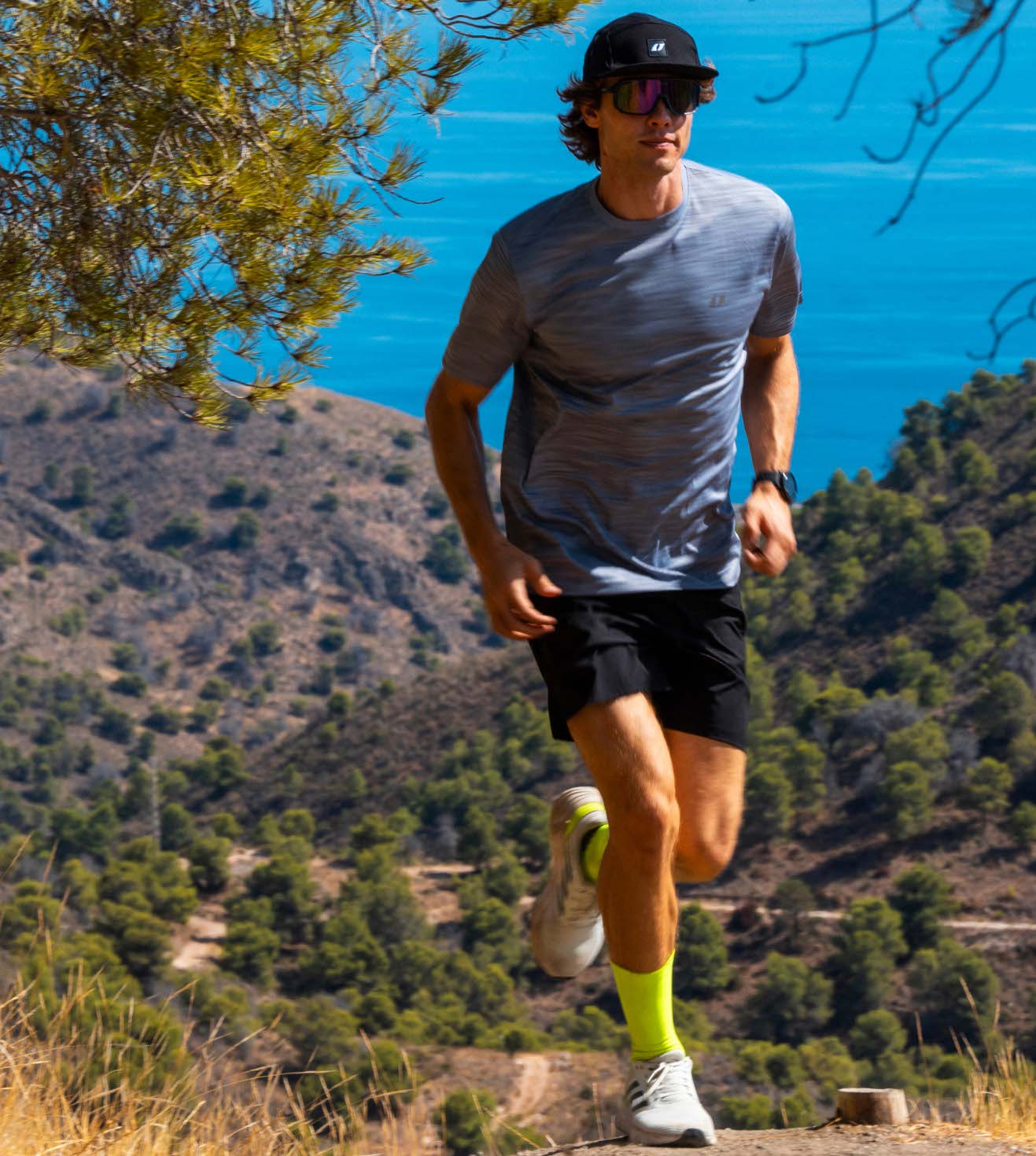 Camiseta Endurance Gris Hielo