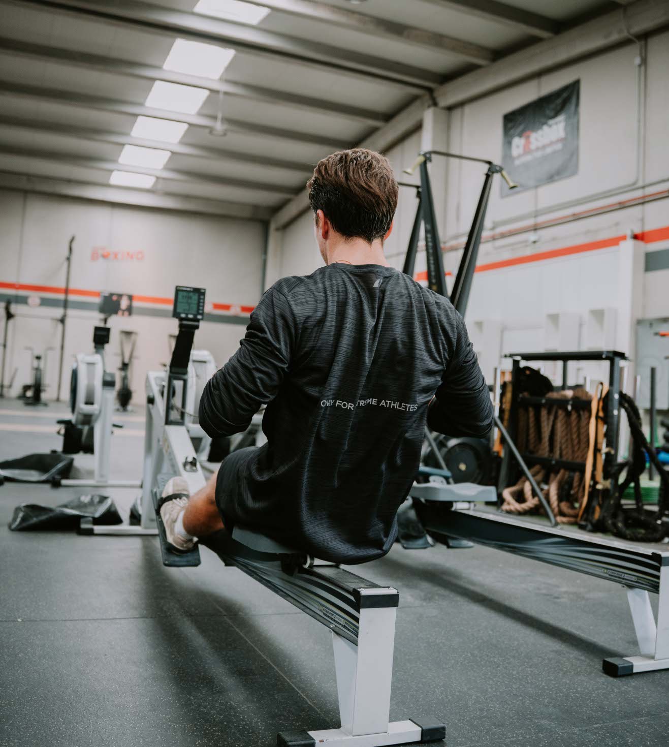 Camiseta Endurance Negra - Manga Larga