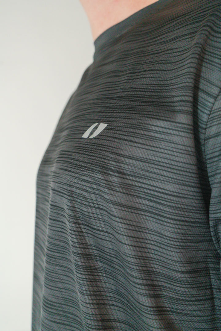 Camiseta Endurance Negra