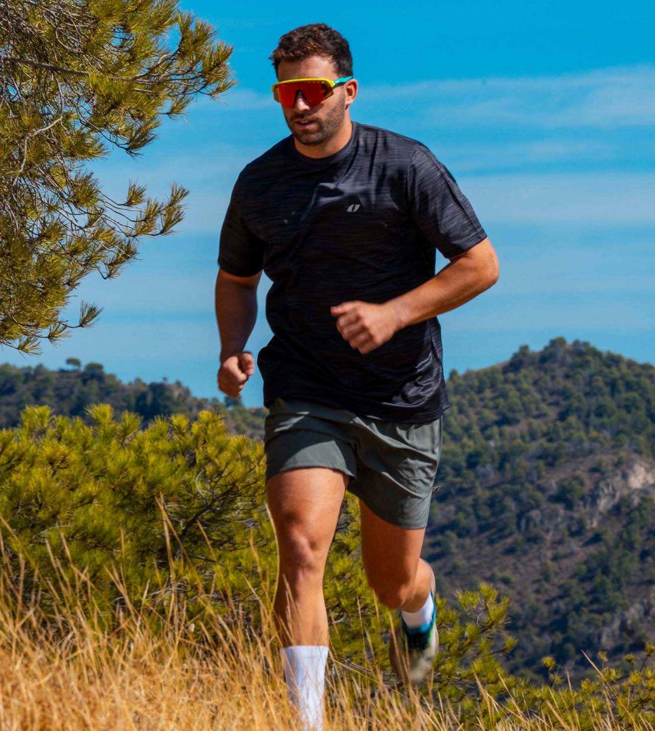 Camiseta entrenamiento Hyrox Trail hombre negra - Vercello Brand