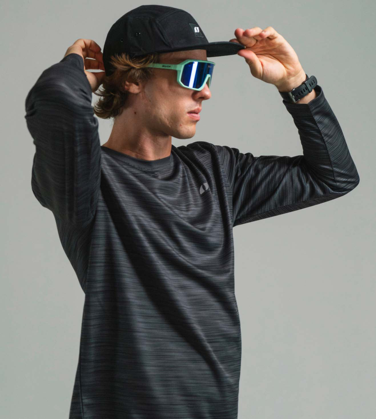 Camiseta Endurance Negra - Manga Larga